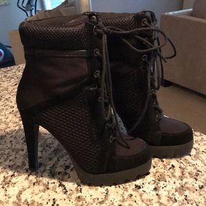 Nine West Sporty Boots